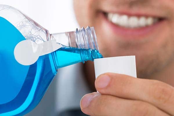 Mouthwash and oral hygiene