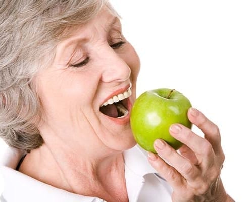 finishing touches - eating with dentures