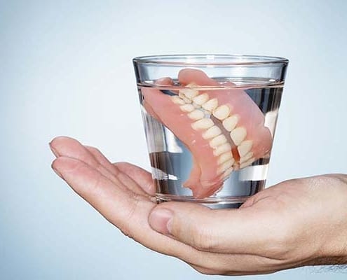Storing your dentures